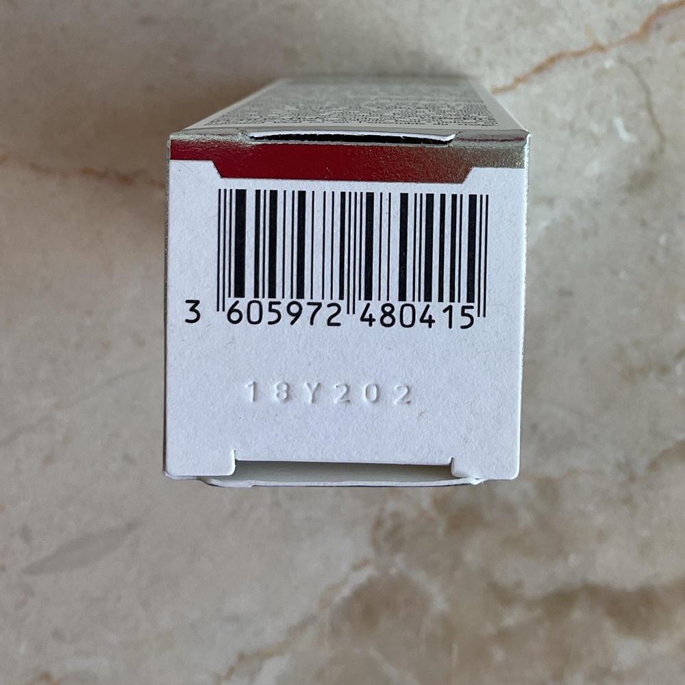 NIB Kiehl's Clearly Corrective Dark Spot Solution - Picture 11 of 11